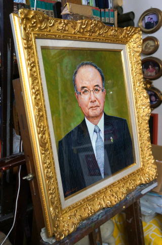 倉吉信用金庫理事長肖像画