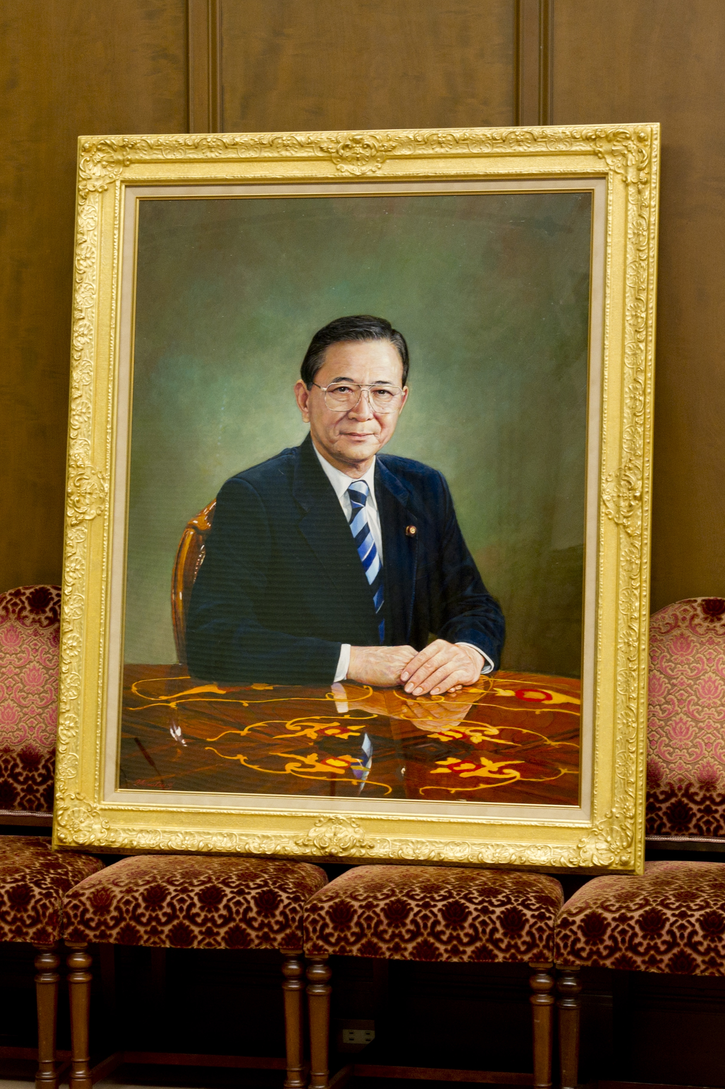 参議院議長肖像画
