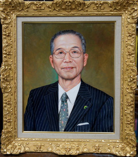 倉吉信用金庫理事長肖像画