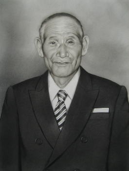 コンテ擦筆白黒肖像画